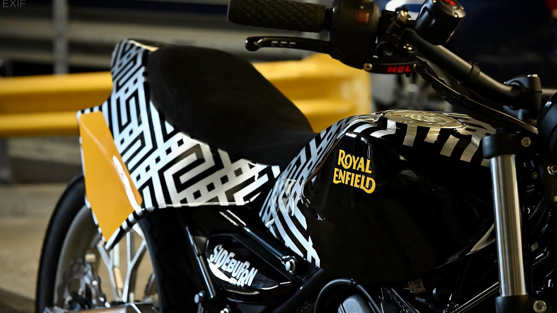 Groove FT450: A Feisty Royal Enfield Guerrilla 450 Flat Tracker from Indonesia